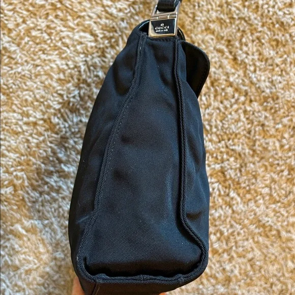 Gucci Jackie Piston Lock Black Shoulder Hand Bag - Picture 8 of 16